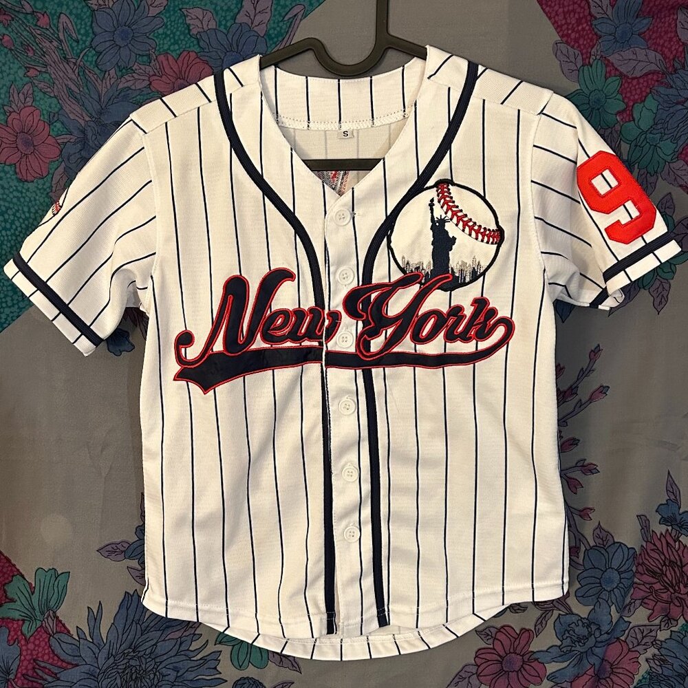 SOLD- new york aaron judge mlb kids jersey small - Picture 1 of 6